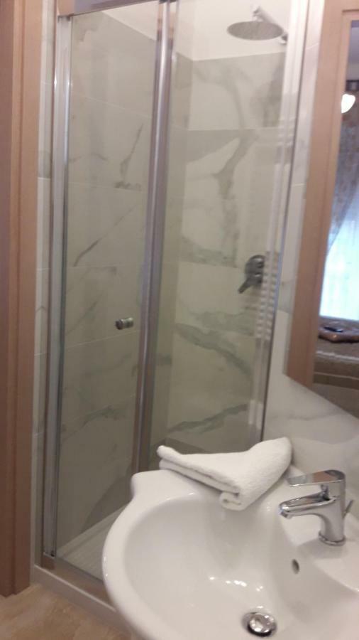 Affittacamere Sorrento Ventimiglia Ngoại thất bức ảnh