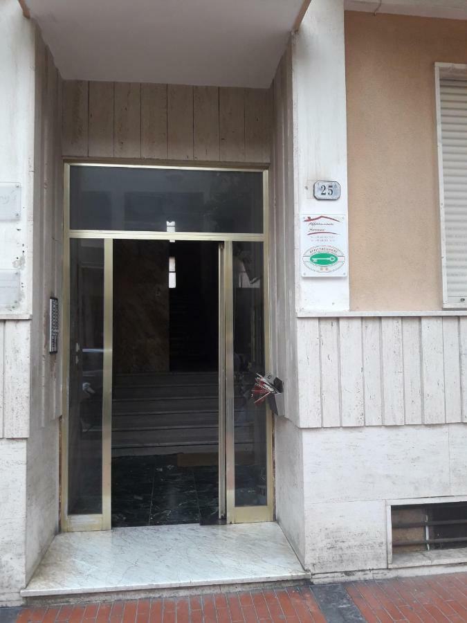 Affittacamere Sorrento Ventimiglia Ngoại thất bức ảnh